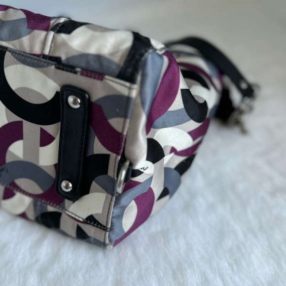 Authentic Rare Coach F0968 - Picture 8 of 11